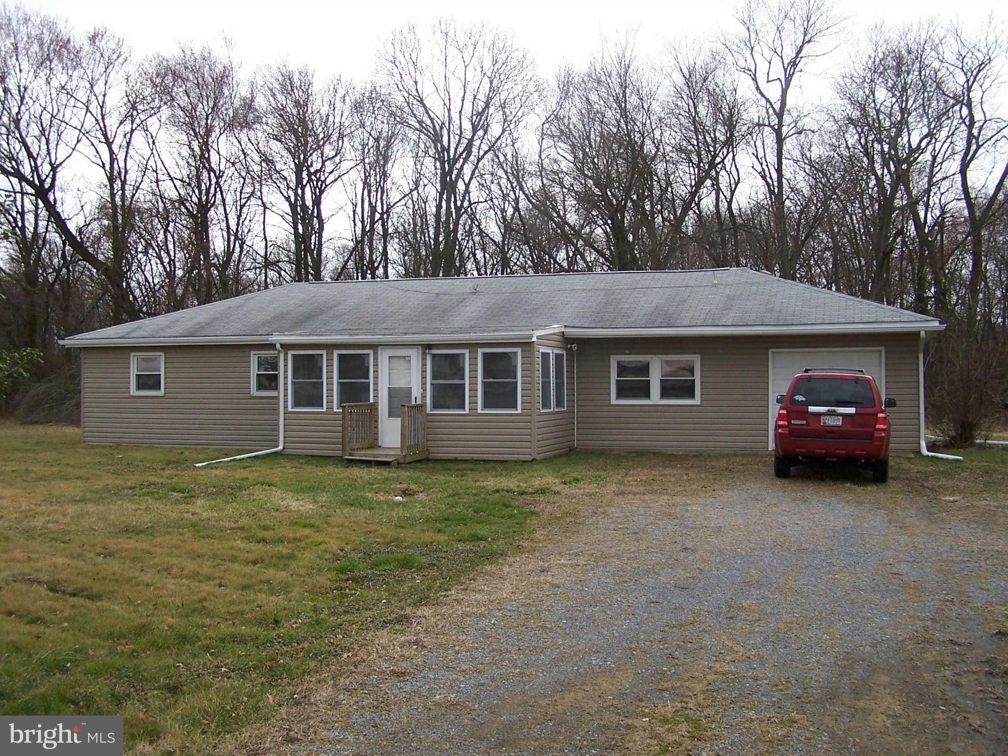 Exterior (Front)