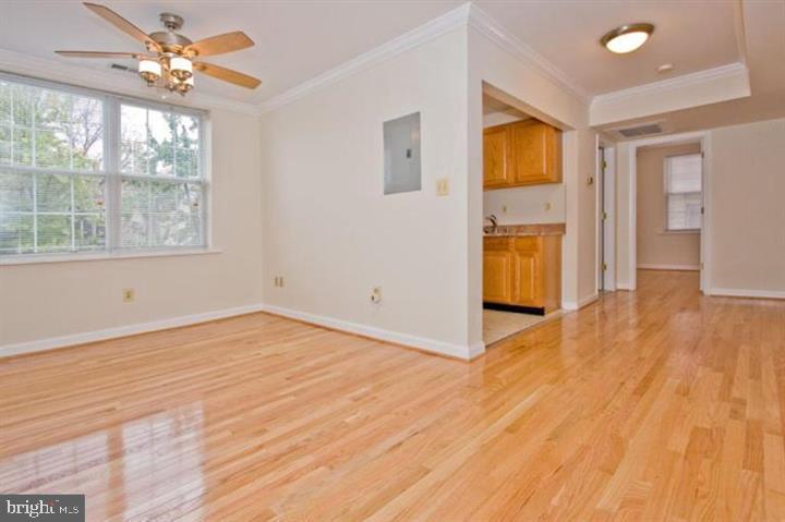 11 46th Street Southeast, Unit 201 Washington, DC 20019 - Photo 8 of 9