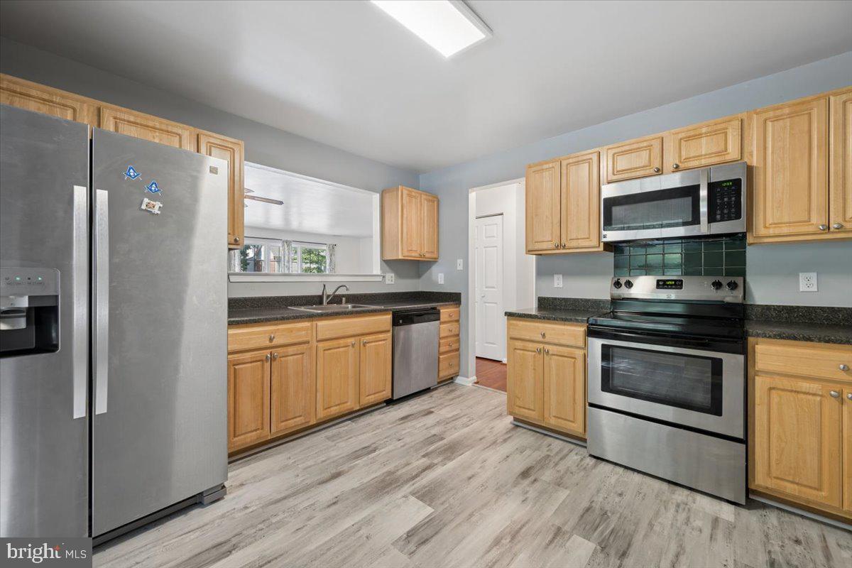 2611 Warren Way Frederick, MD 21701 - Photo 17 of 53