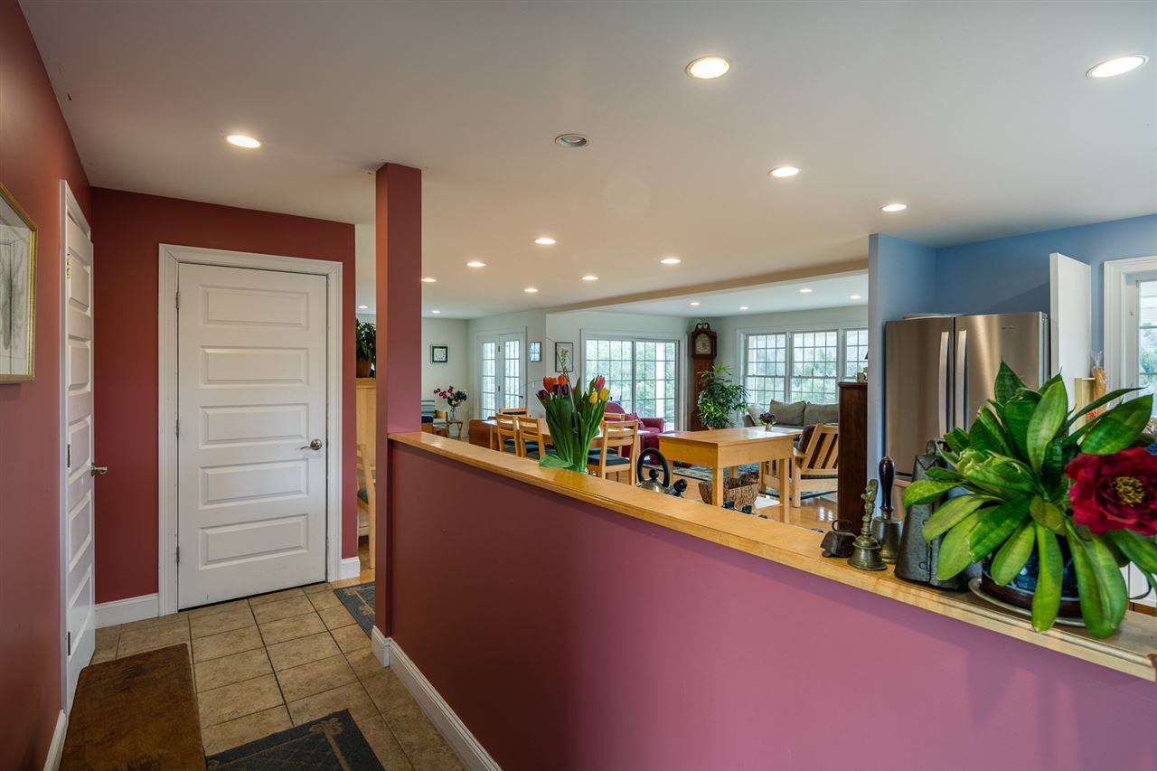 286 Jenneville Road Hartland, VT 05089 - Photo 8 of 40