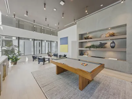 $499,900 | 225 North Miami Avenue, Unit 2002, Miami, FL 33128