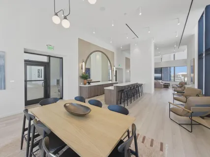 $499,900 | 225 North Miami Avenue, Unit 2002, Miami, FL 33128