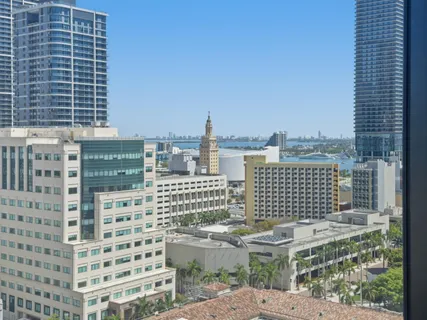 $469,900 | 225 North Miami Avenue, Unit 2002, Miami, FL 33128