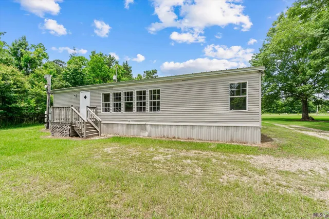 $145,000 | 15500 Penalber Road, Maurepas, LA 70449