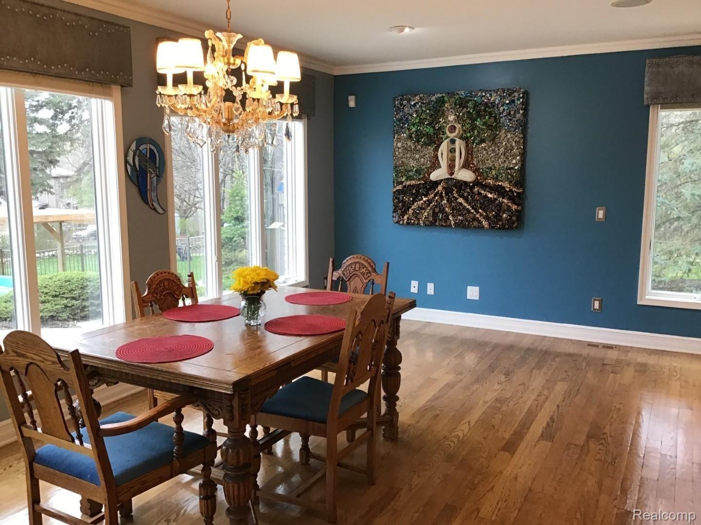 2881 Clarkston Road Oakland, MI 48363 - Photo 23 of 98 KitchenNook (1).jpg