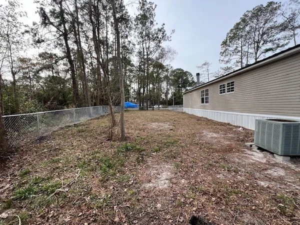 $1,500 | 1345 Bay Street, Darien, GA 31305