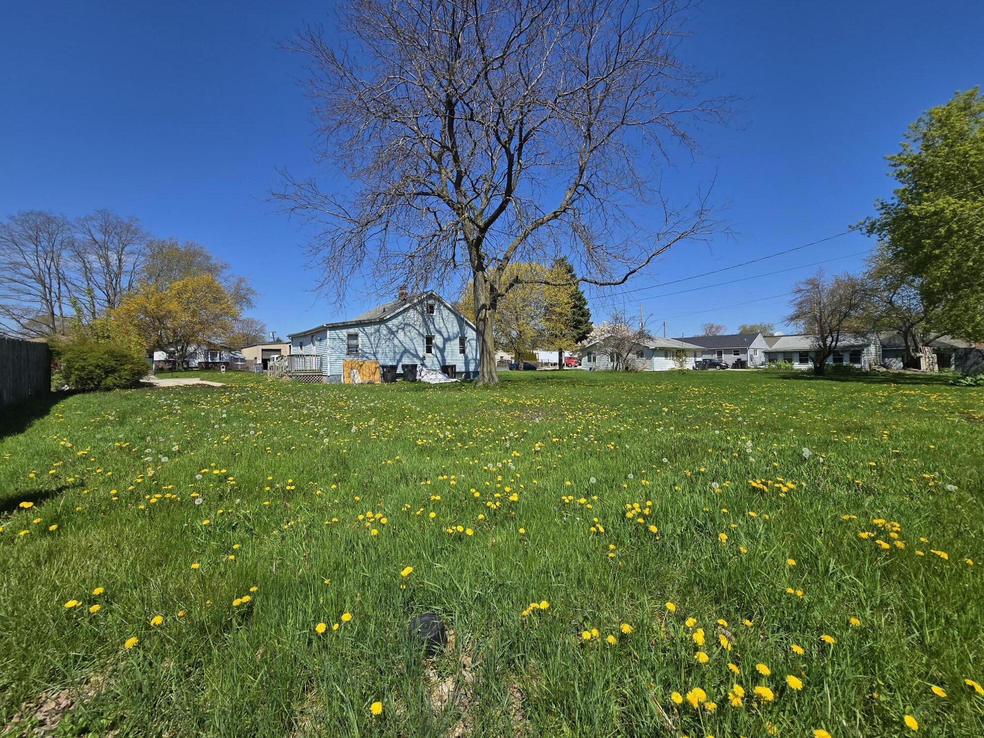 3031 Phillips Avenue Mount Pleasant, WI 53403 - Photo 5 of 5 Yard