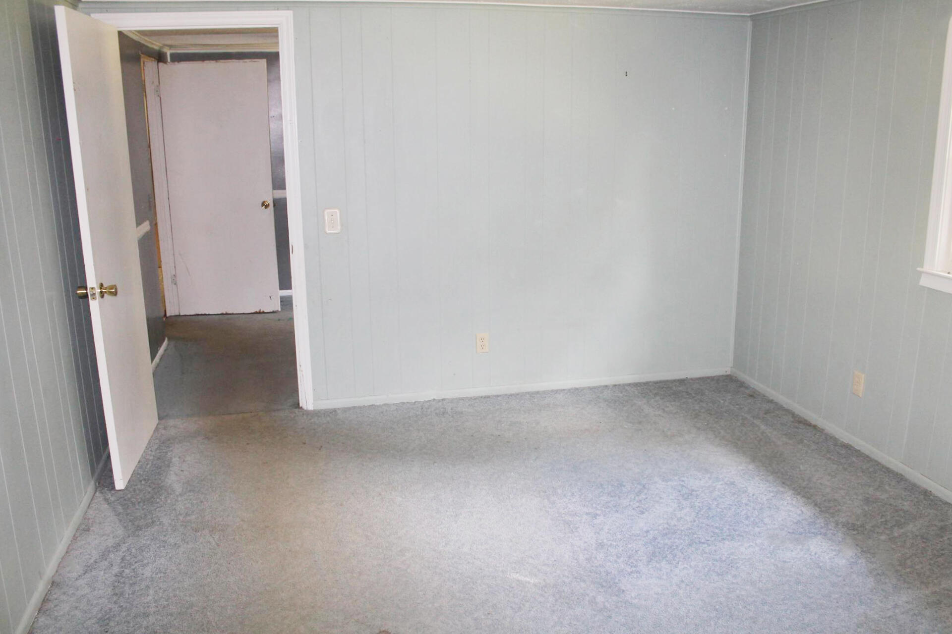 1062 Quartz Road Blue Ridge, VA 24064 - Photo 17 of 26 a view of a small space