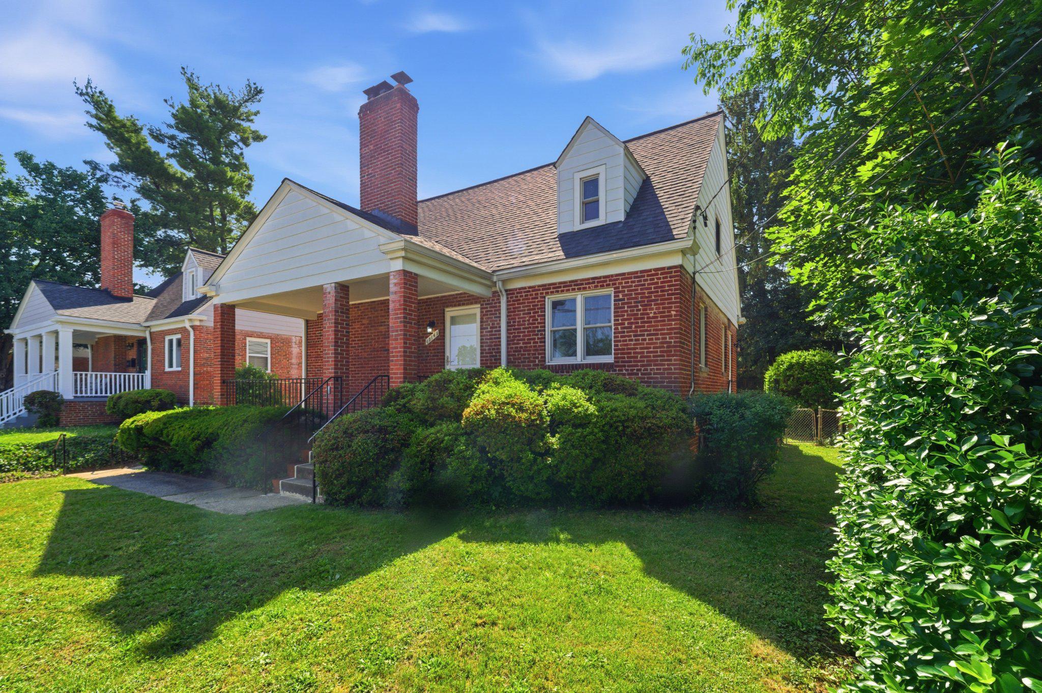 10143 Dallas Avenue Silver Spring, MD 20901 - Photo 5 of 49 Front Exterior