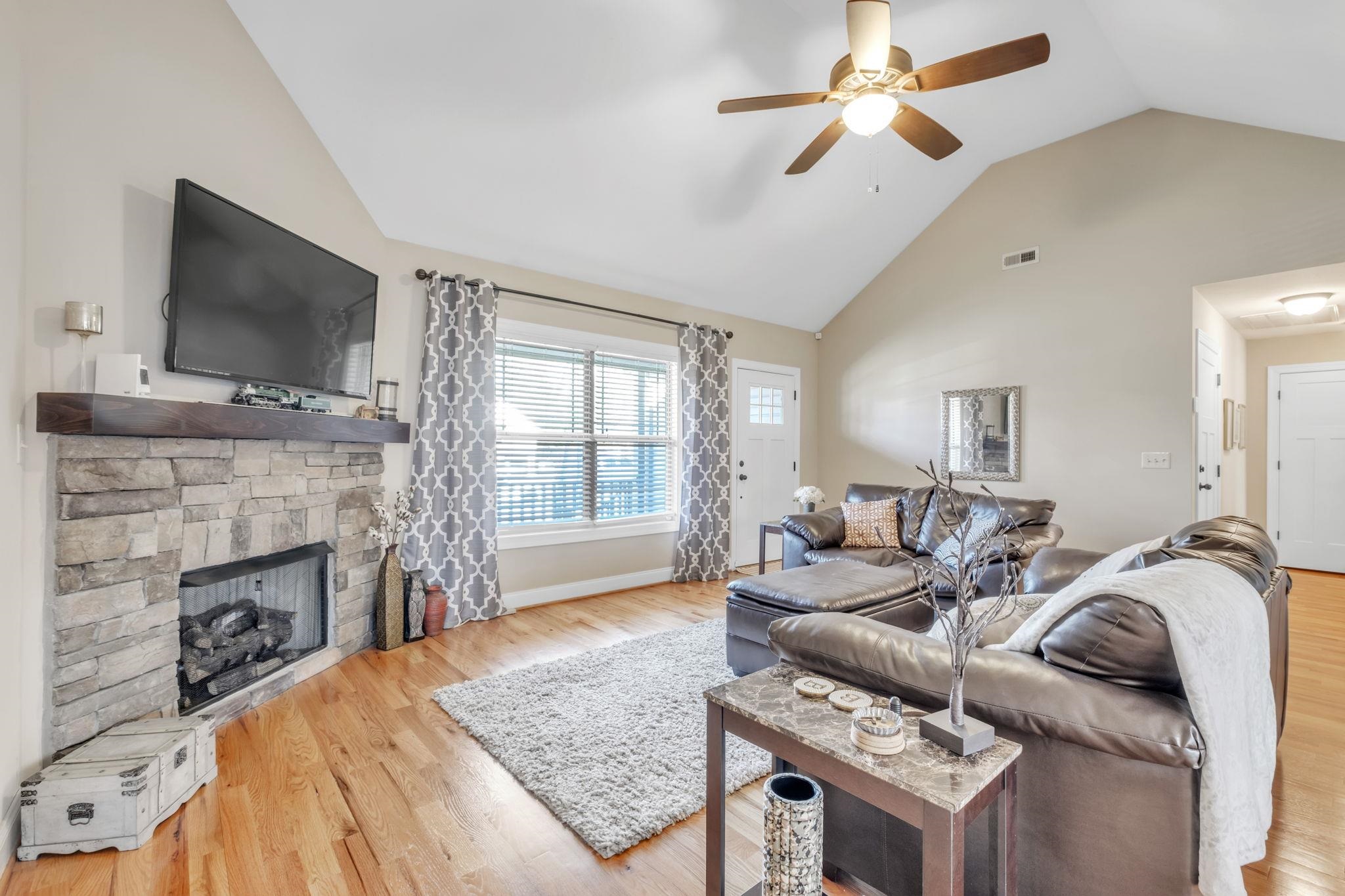 223 Brittany Road Gaffney, SC 29341 - Photo 4 of 25