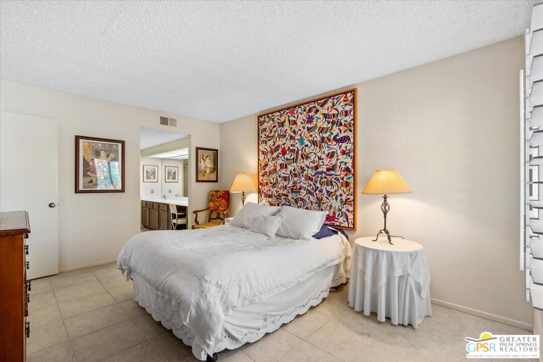 1050 Ramon Road, Unit 15 Palm Springs, CA 92264 - Photo 11 of 33