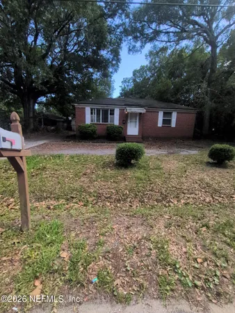$1,095 | 3350 Sunnybrook Avenue North, Jacksonville, FL 32254