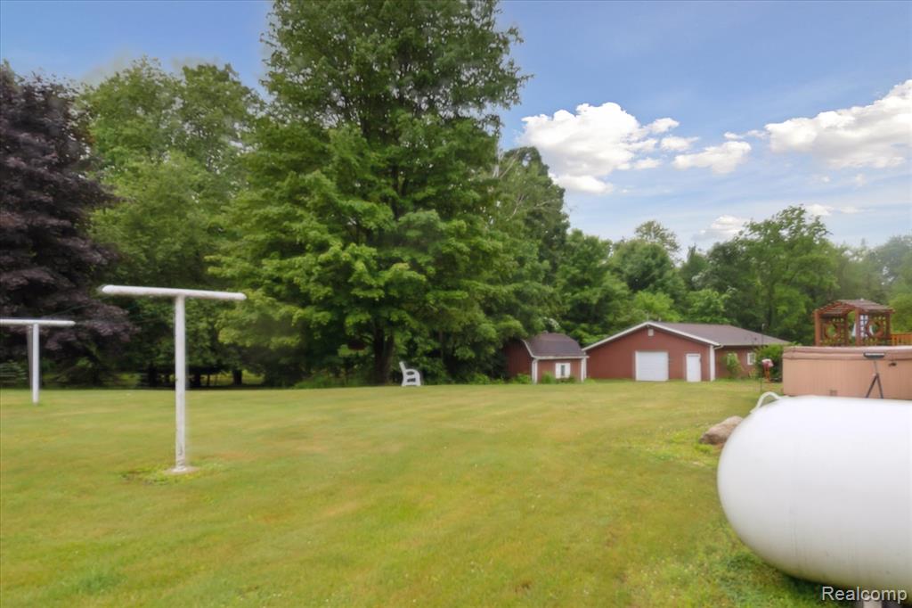 2057 West Brown Road Millington, MI 48746 - Photo 36 of 55 Gallery Image 36