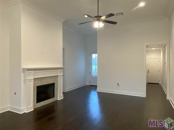 $2,300 | 13023 Great Tern Avenue, Baton Rouge, LA 70810