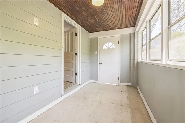 a view of empty room