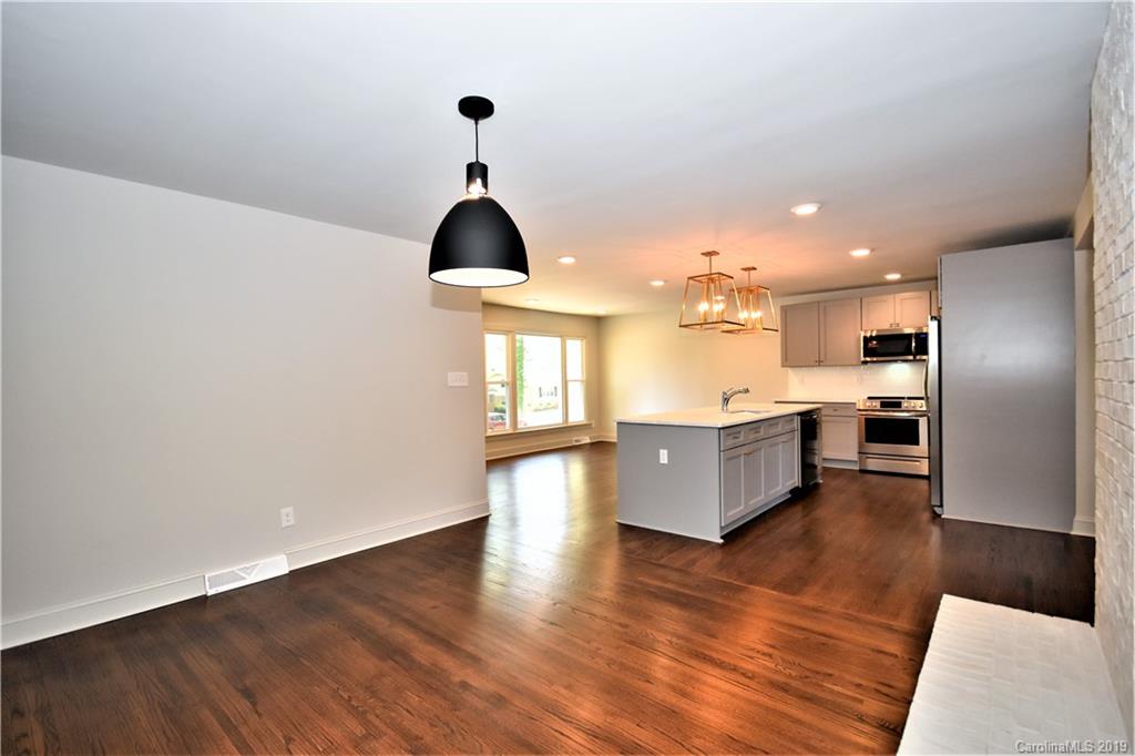 3921 Woodleaf Road Charlotte, NC 28205 - Photo 11 of 24