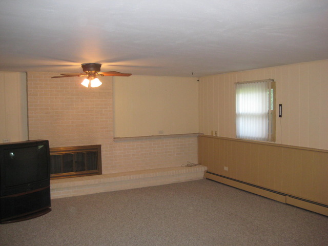 700 Deerpath Road Harvard, IL 60033 - Photo 13 of 20