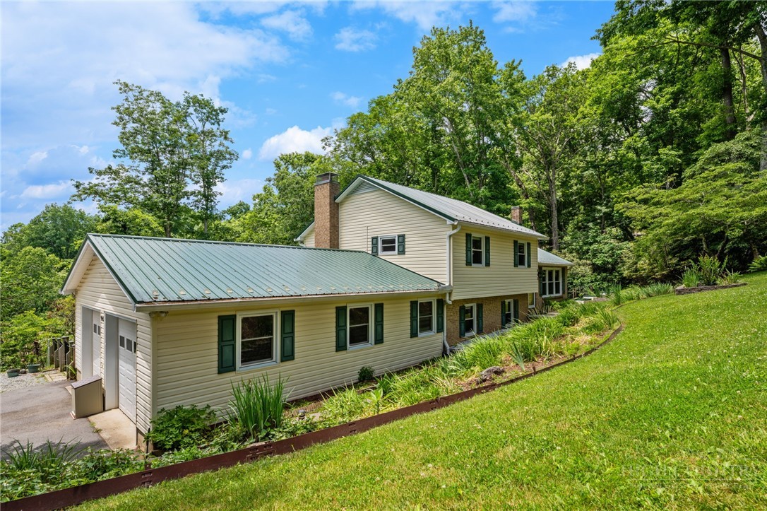 945 7 Oaks Road Boone, NC 28607 - Photo 42 of 50