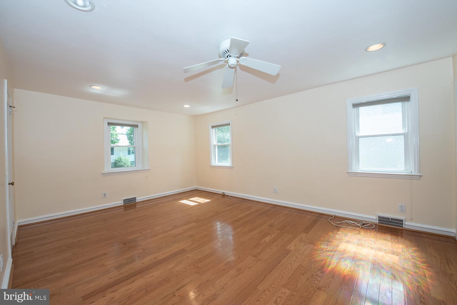 710 Harvard Road Bala Cynwyd, PA 19004 - Photo 12 of 29 Gallery Image 12