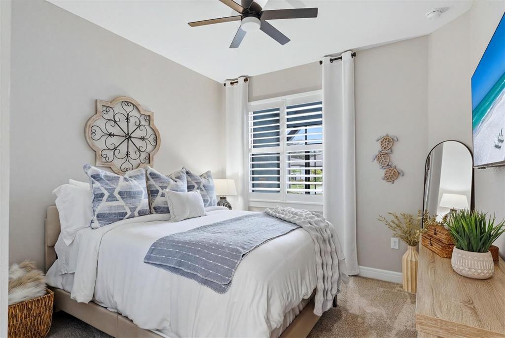 9350 Ballaster Pointe Loop Palmetto, FL 34221 - Photo 25 of 64