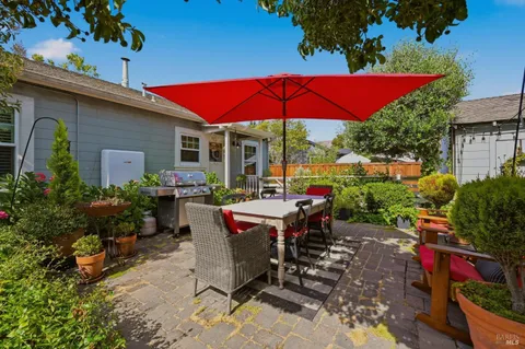 $749,000 | 2130 2nd Street, Napa, CA 94559