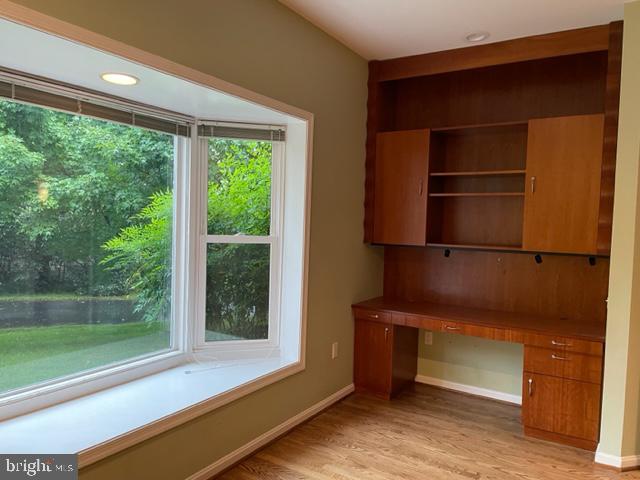 9419 Spruce Tree Circle Bethesda, MD 20814 - Photo 9 of 26 Study bay window