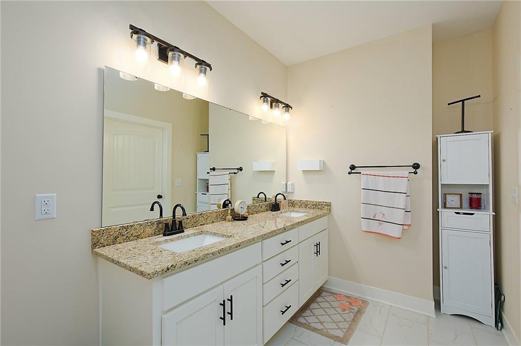 1671 Southwest 300th Road Kingsville, MO 64061 - Photo 12 of 23