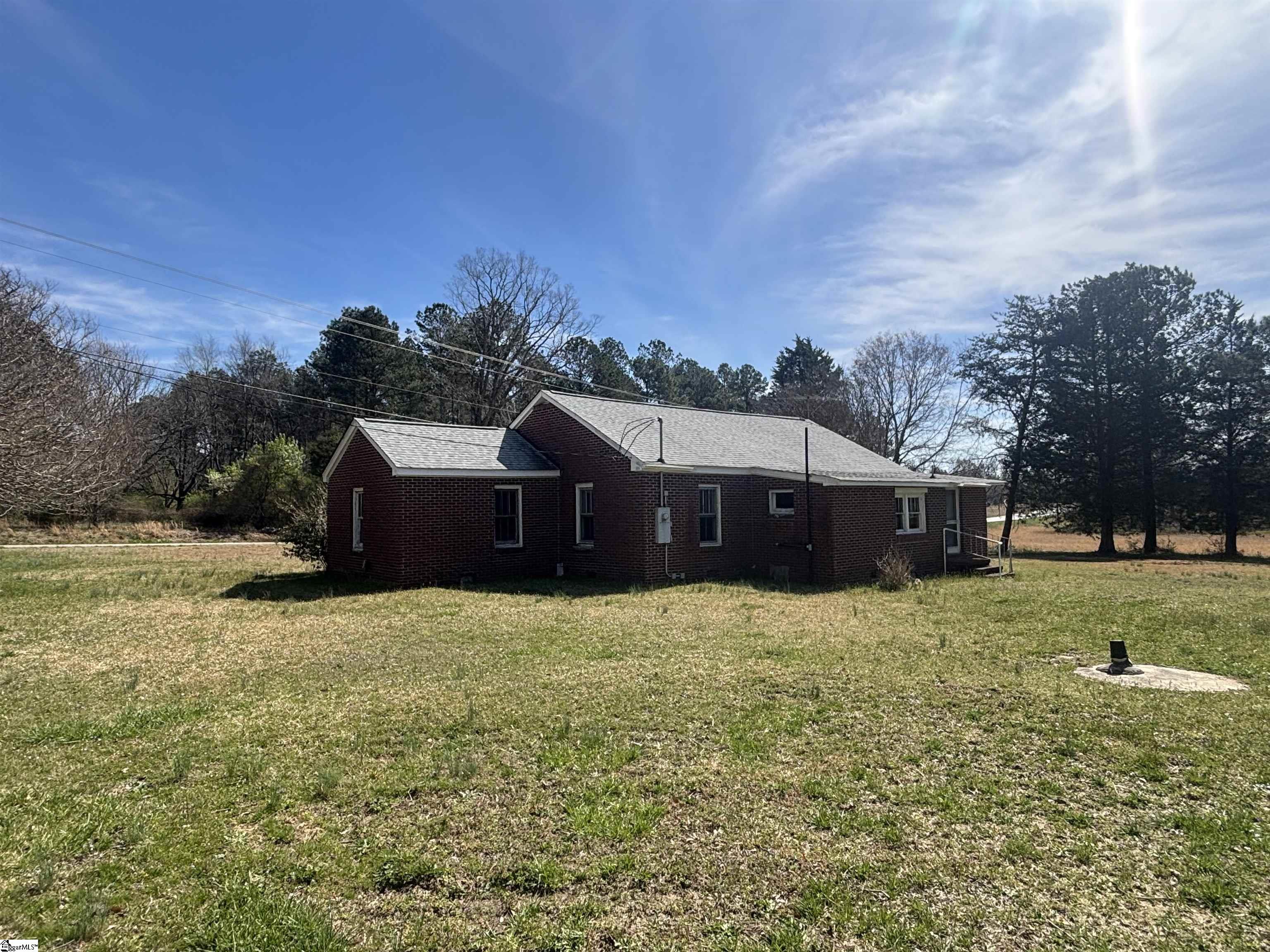 1642 Flat Rock Road Starr, SC 29684 - Photo 4 of 20