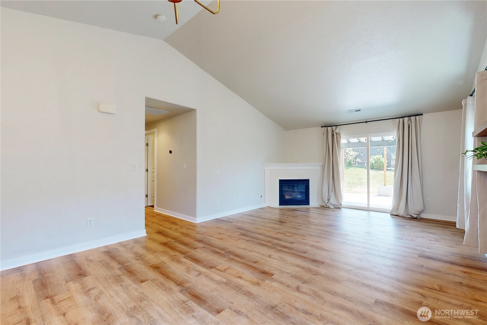 965 Hedine Road Walla Walla, WA 99362 - Photo 4 of 37 Gallery Image 4