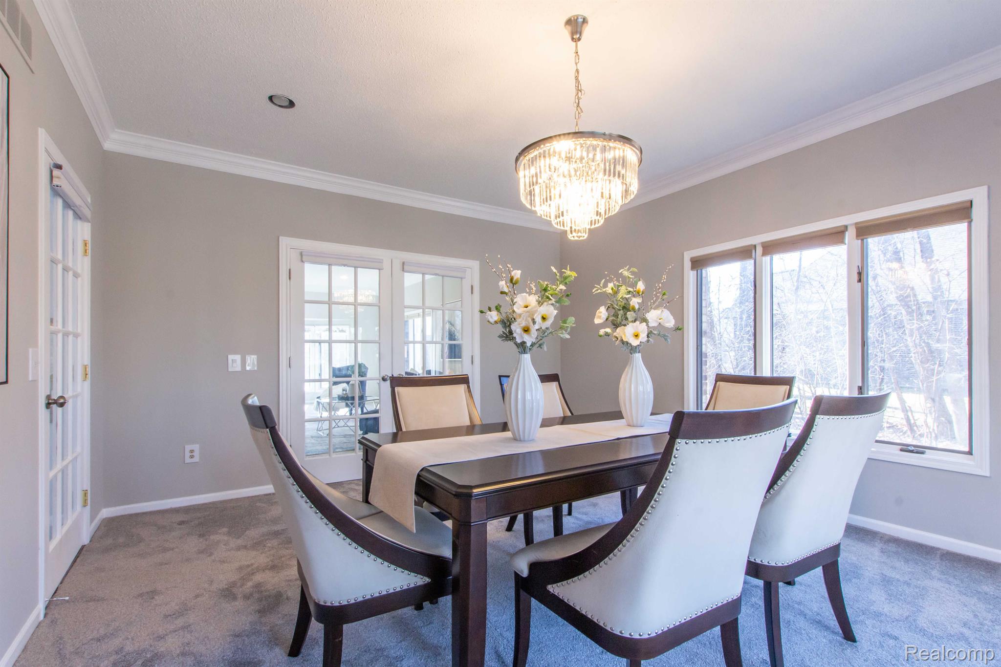 876 Taj Drive Rochester, MI 48307 - Photo 10 of 81 Gallery Image 10
