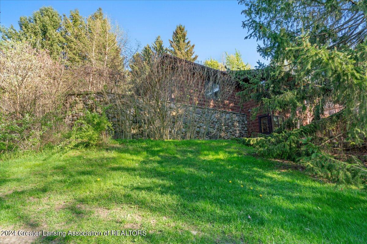8358 Loomis Road Dewitt, MI 48820 - Photo 58 of 61 33-Media Jett-31