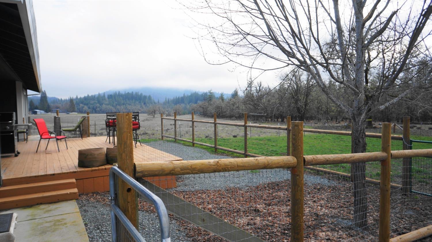 20973 Antioch Road White City, OR 97503 - Photo 10 of 16 Additional Photo