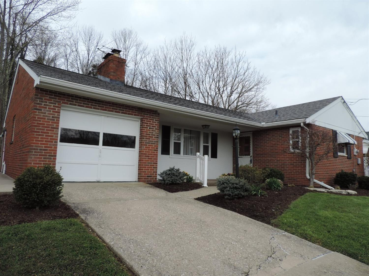 6182 4 Mile Road Melbourne, KY 41059 - Photo 1 of 18 Gallery Image 1