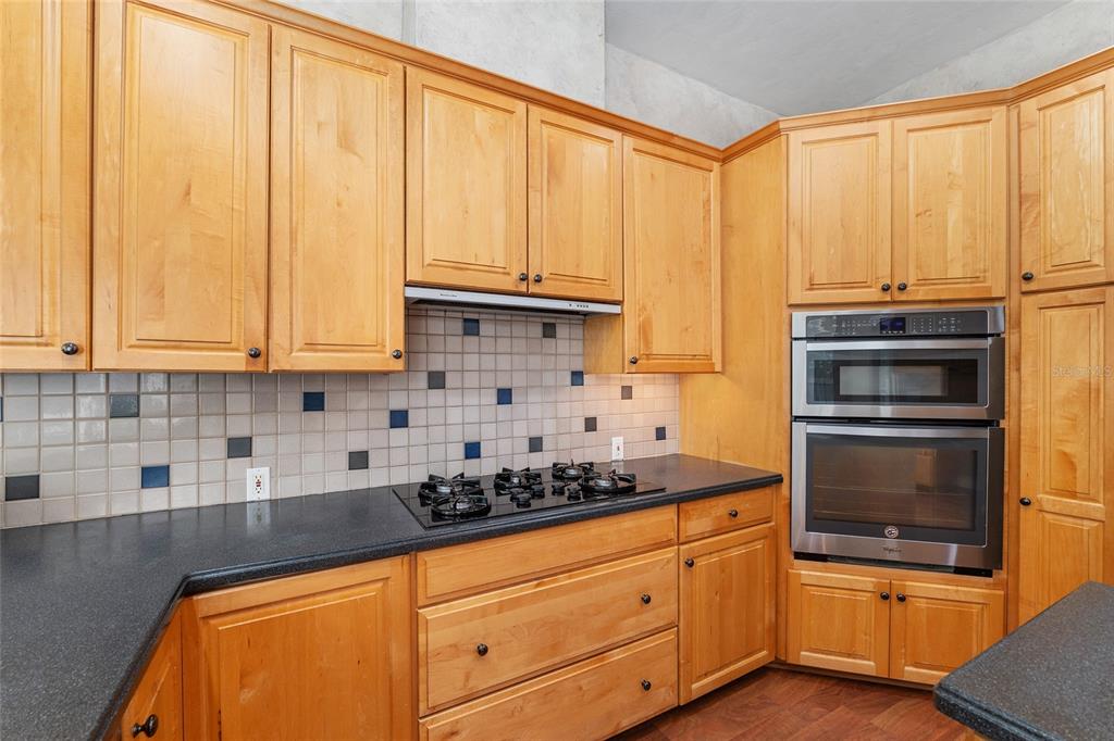 10511 Southwest 17th Place Gainesville, FL 32607 - Photo 20 of 77
