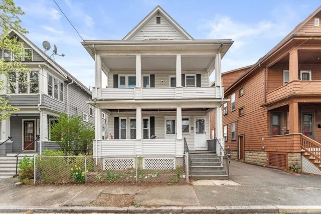 $2,650 | 13-15 Carney Street, Unit 15, Medford, MA 02155