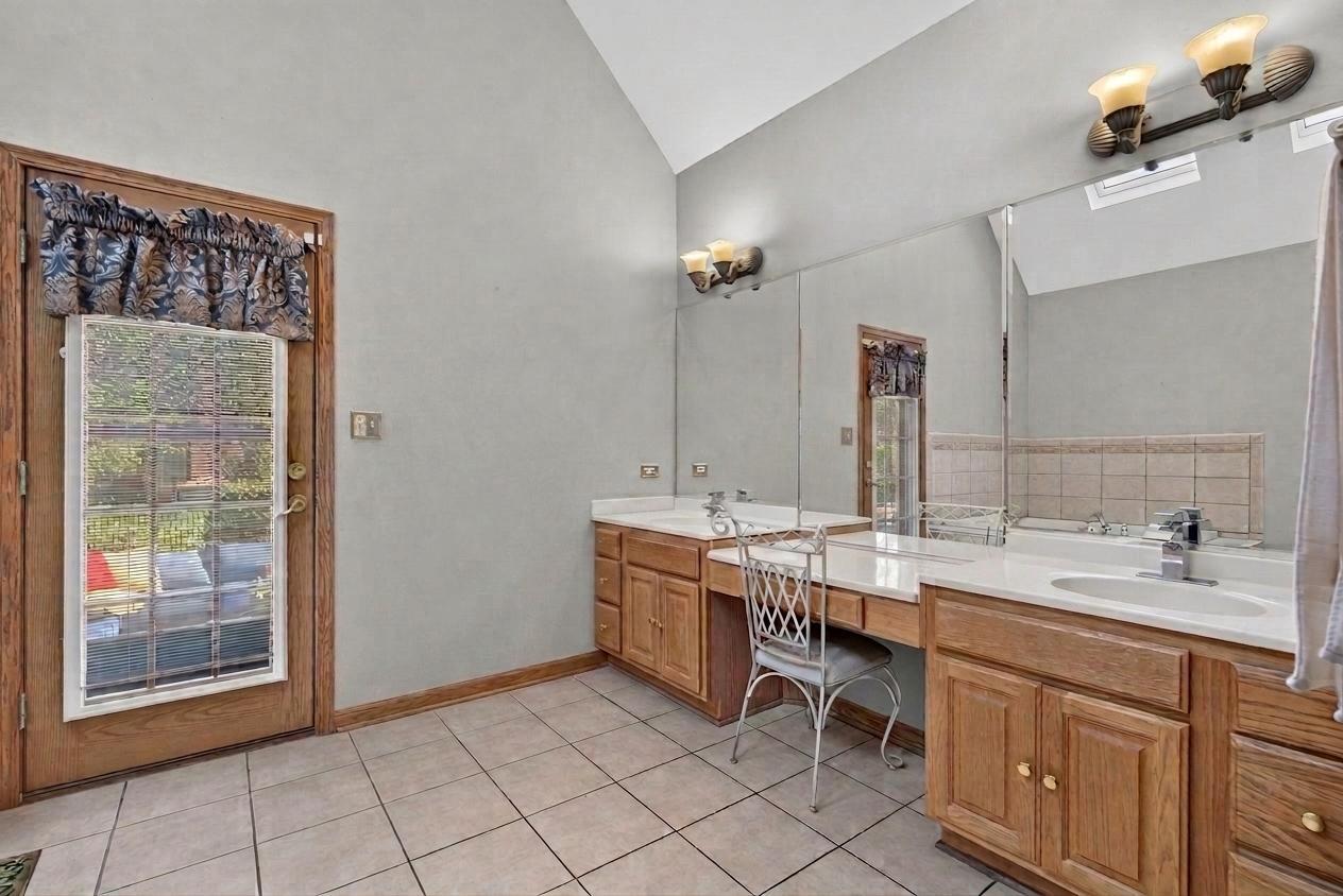 1297 Drawbridge Lane Lemont, IL 60439 - Photo 29 of 69