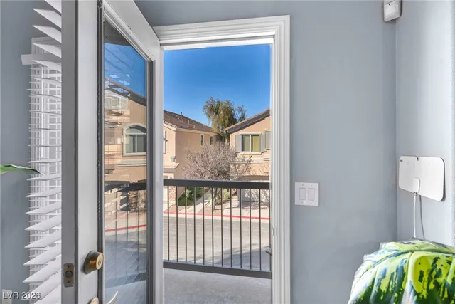 $305,000 | 1090 Sheer Paradise Lane, Unit 101, Henderson, NV 89002