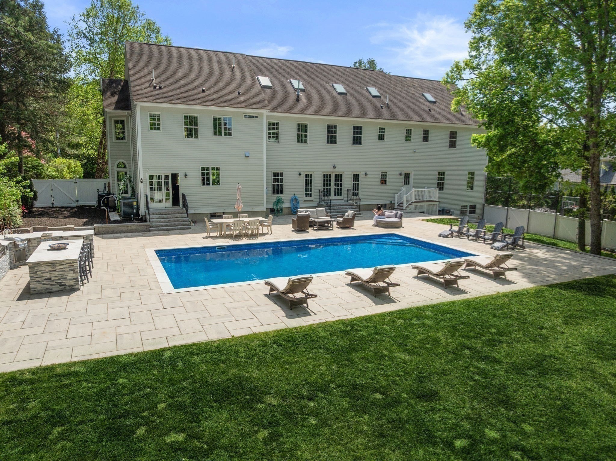 28 Tyler Road Lexington, MA 02420 - Photo 36 of 40 Gallery Image 36