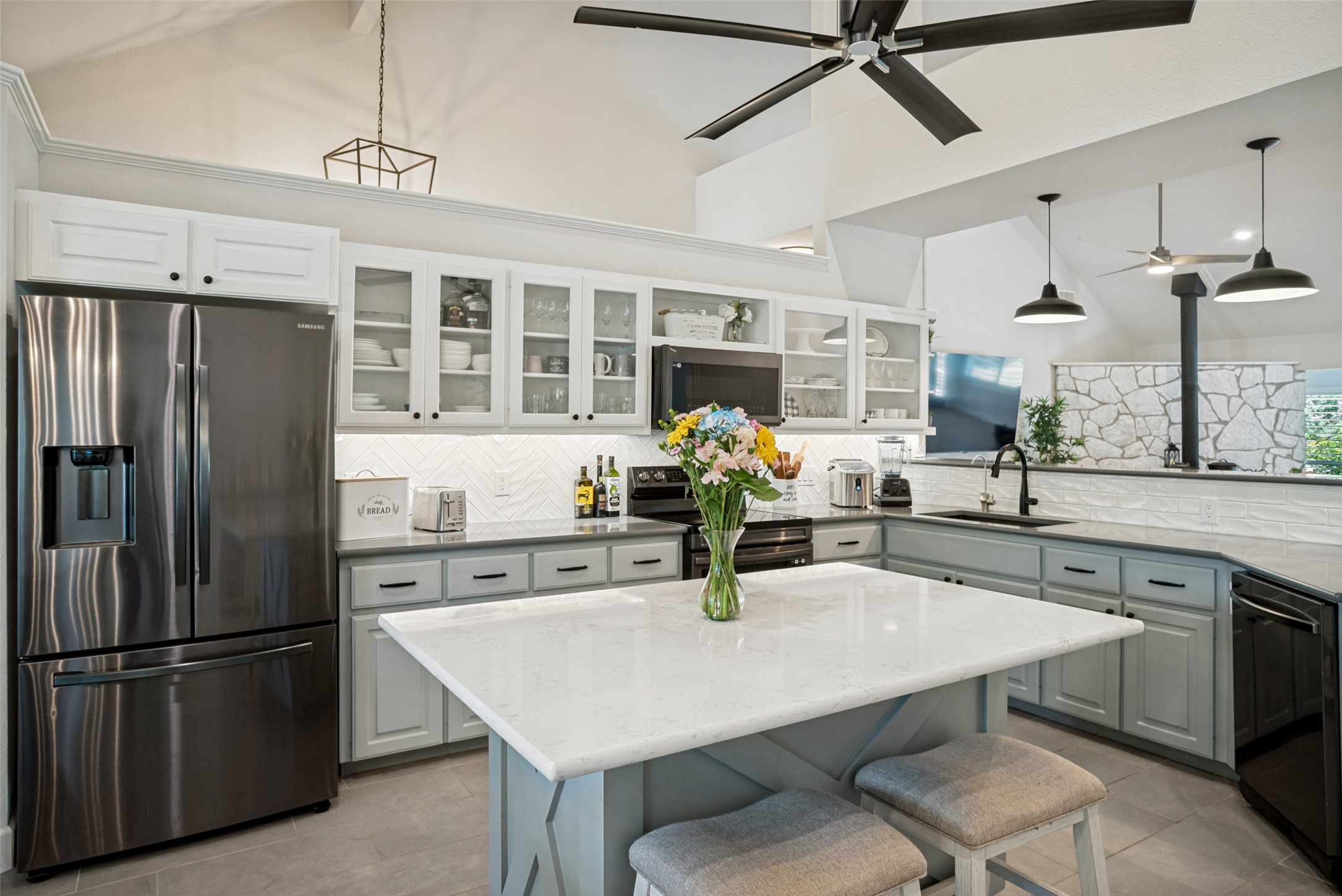 190 Young Ranch Road Georgetown, TX 78633 - Photo 8 of 39 Gallery Image 8