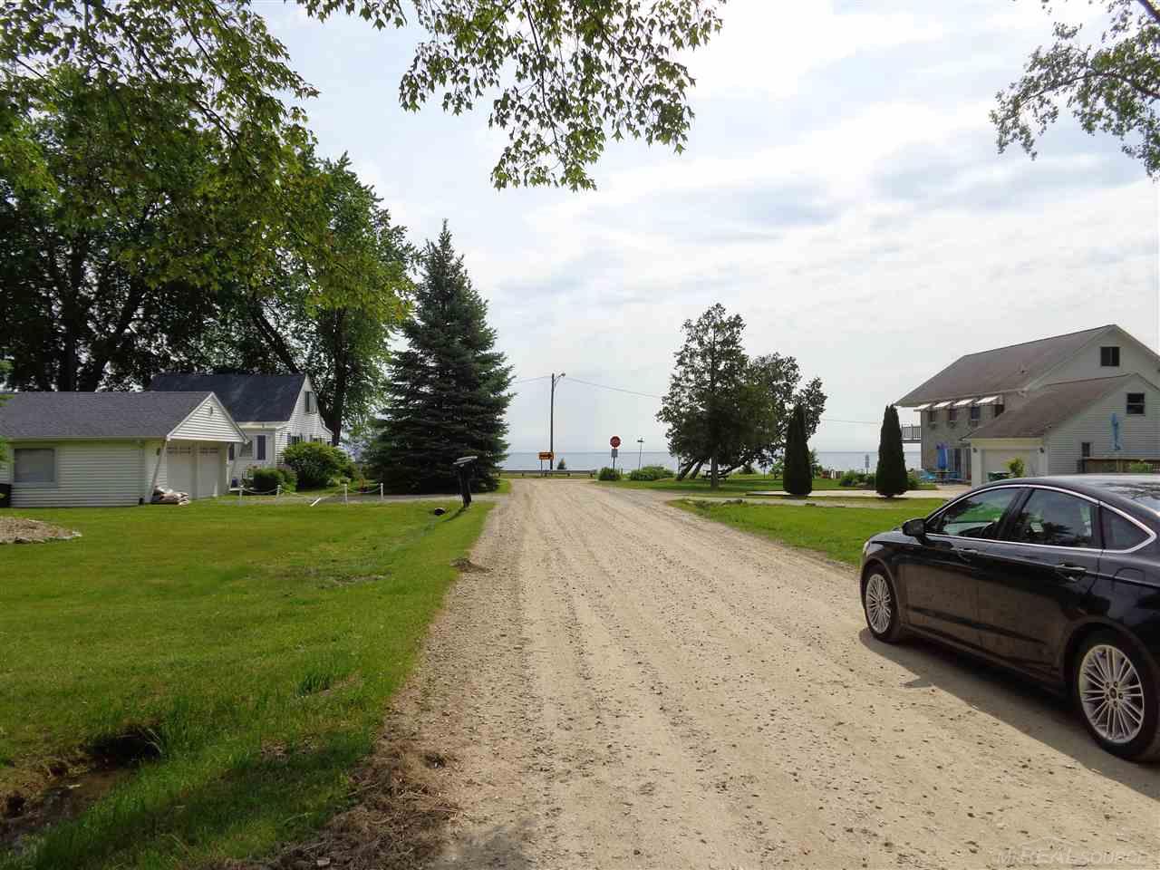 7507 Cedar Road Lexington, MI 48450 - Photo 53 of 55 31322275-52.JPG