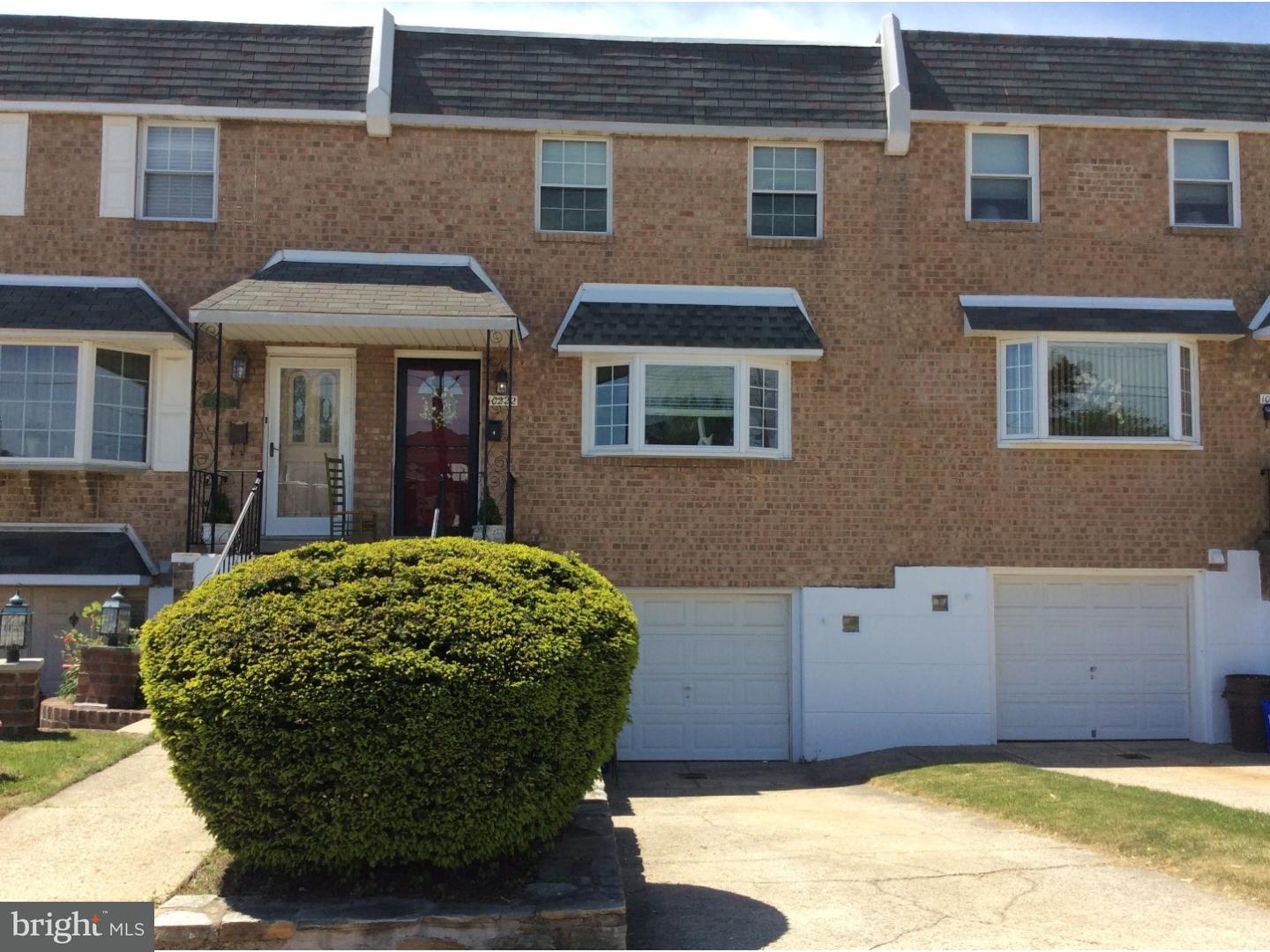 10222 West Keswick Road Philadelphia, PA 19114 - Photo 2 of 22 Gallery Image 2