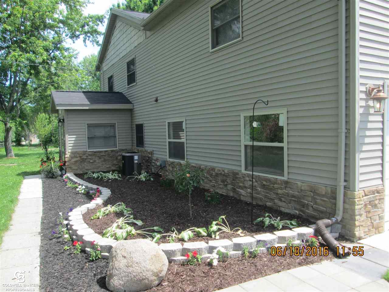 3712 Connors Road Emmett, MI 48022 - Photo 11 of 48