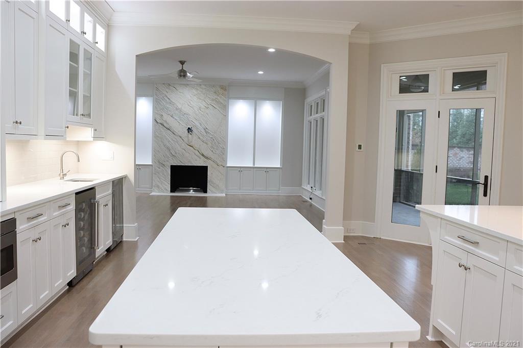 2047 Norton Road Charlotte, NC 28207 - Photo 13 of 42 Gallery Image 13