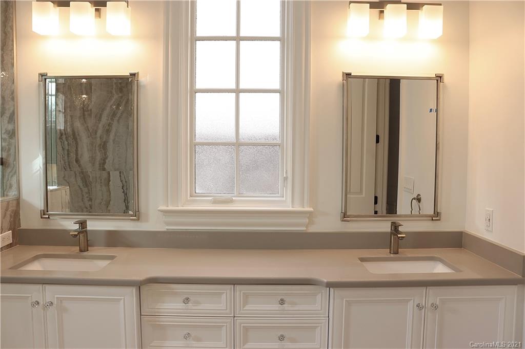 2047 Norton Road Charlotte, NC 28207 - Photo 23 of 42 Gallery Image 23