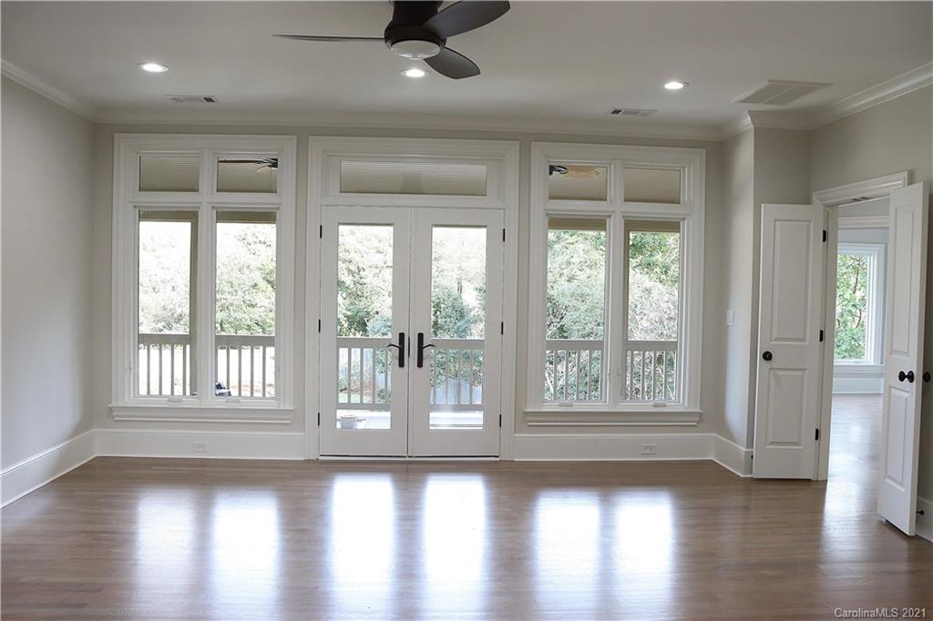 2047 Norton Road Charlotte, NC 28207 - Photo 26 of 42 Gallery Image 26