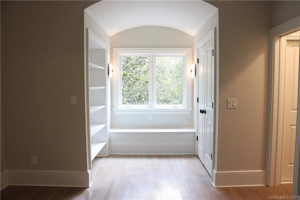 2047 Norton Road Charlotte, NC 28207 - Photo 33 of 42 Gallery Image 33