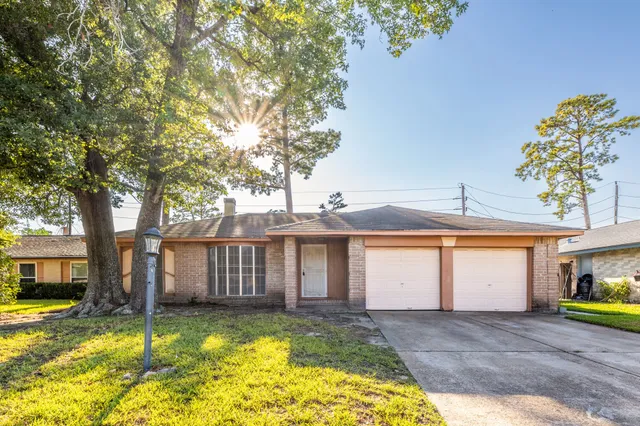 $1,700 | 15235 Heron Park Drive, Humble, TX 77396