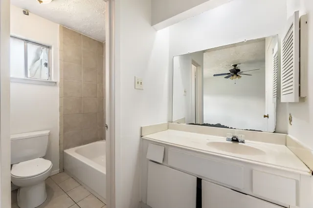 $1,700 | 15235 Heron Park Drive, Humble, TX 77396