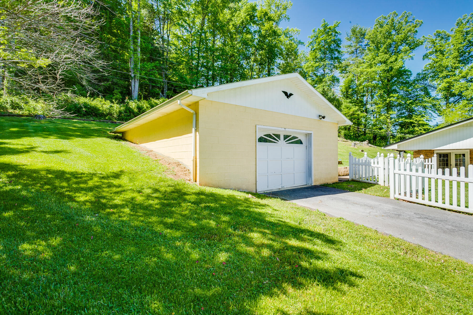 405 Fishery Loop Road Erwin, TN 37650 - Photo 40 of 42 040