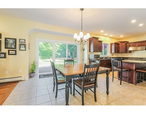 12 Benson Road Rochester, MA 02770 - Photo 7 of 28 a view of a dining room and livingroom view